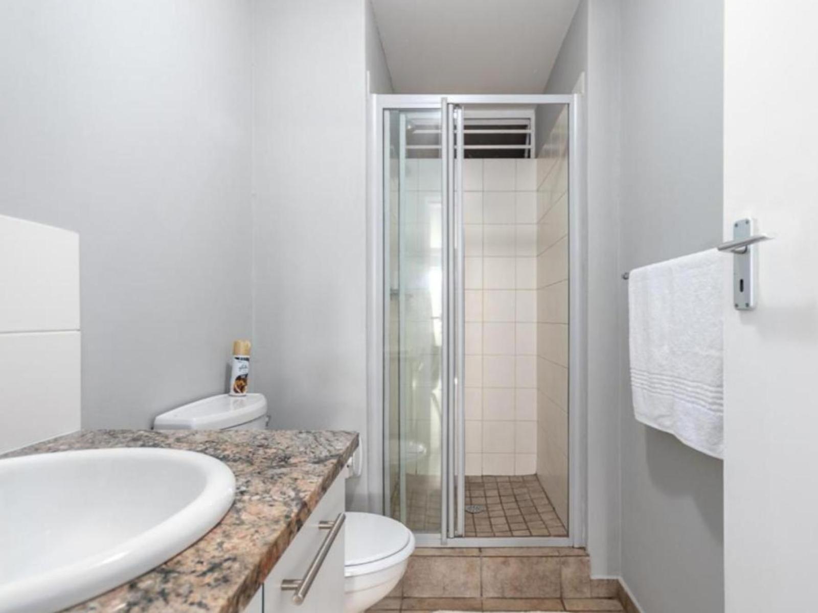 Leas Furnished Apartments - Capital Hill Pretoria Room photo