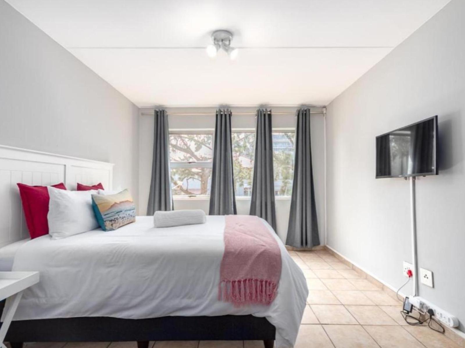 Leas Furnished Apartments - Capital Hill Pretoria Room photo